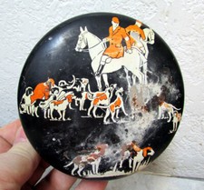 vintage Fox Hunt powder tin