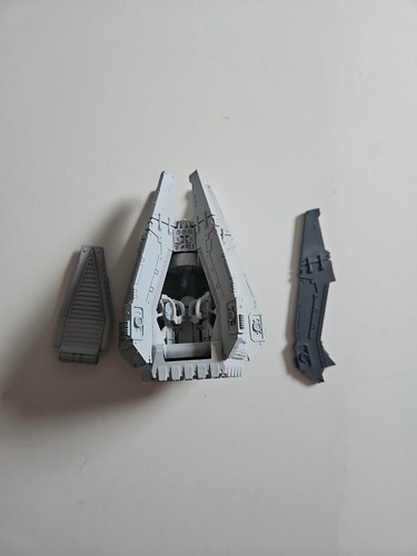 Warhammer 40k space marine - space,