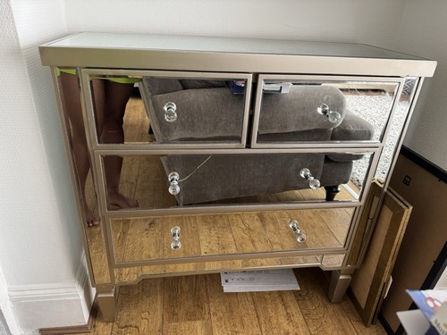 Mirrored chest drawers - chest,