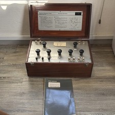 W. G. Pye & Co Unicam