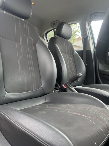 Seat front right vauxhall - front,