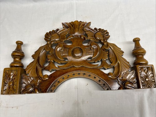 Carved panel pediment - panel,