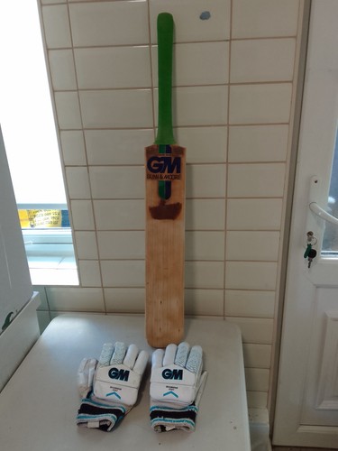 Autograph bat sh - 49.,