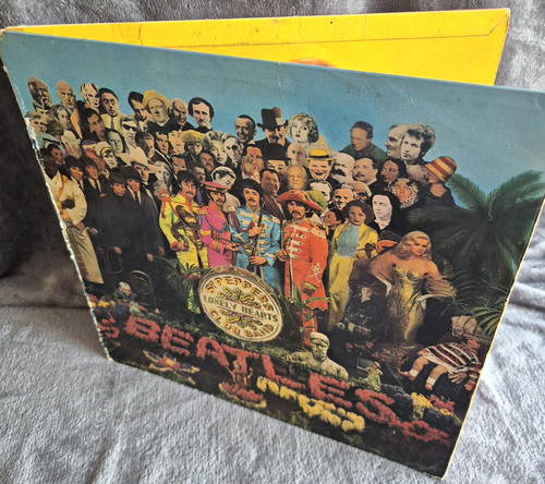 The beatles sgt pepper - sgt, empty