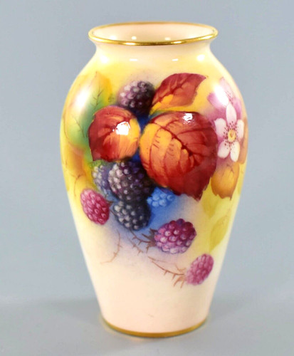 Vintage royal worcester vase - worcester,