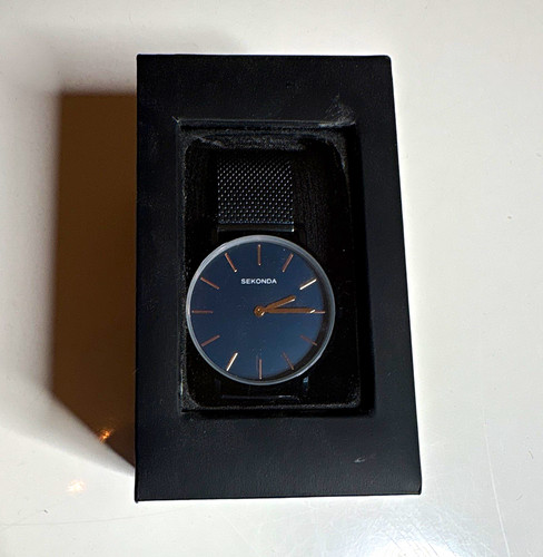 Sekonda 2936 black dial quartz - 2936,