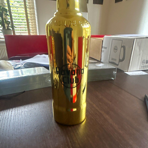 Havana club gold metal - club,