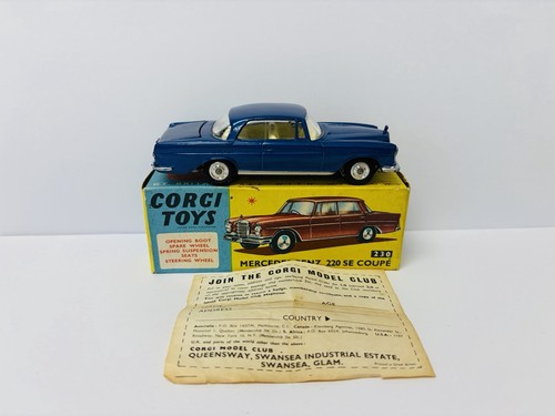 Corgi toys 230 mercedes - corgi, se