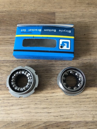 Vintage bottom bracket - vintage,