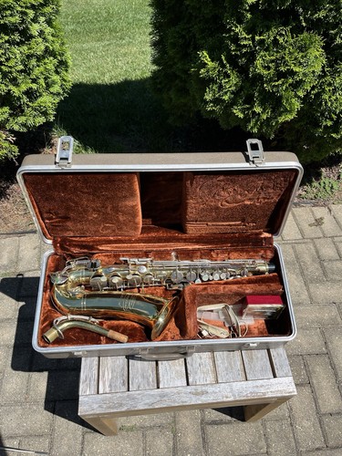 Vintage buescher aristocrat - buescher,