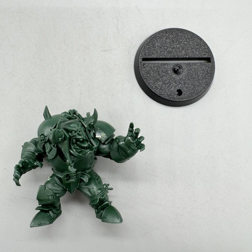 Blood bowl black orc - -,