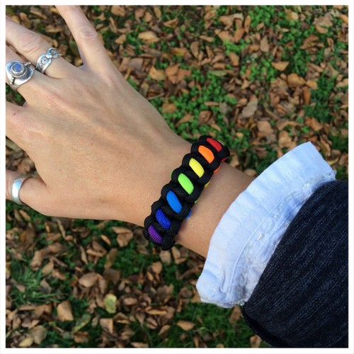Colourful rainbow paracord - rainbow,