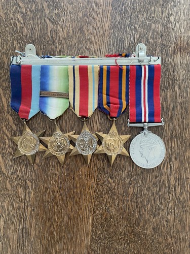Ww2 medals set - ww2,