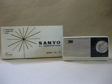 Vintage Sanyo Transistor Radio