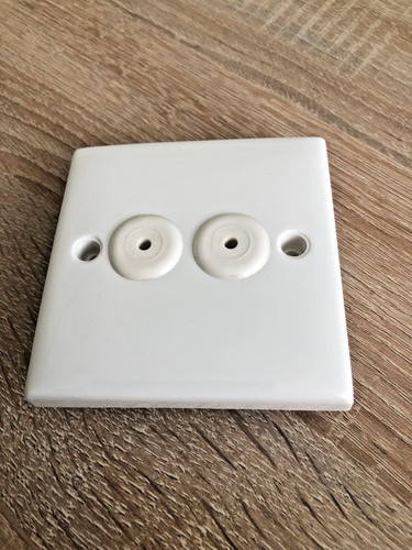Clipsal e30 series white - series,