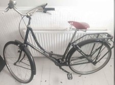 Lady’s bike - ideal for easy rides around town. 