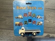 Base Toys 1/76 White Flat Bed
