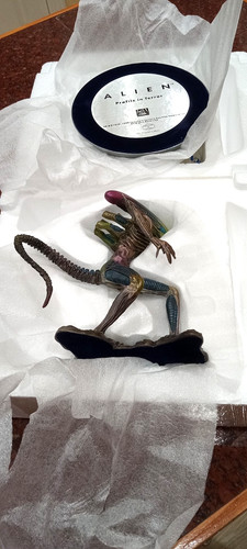 Franklin mint alien profile - franklin,