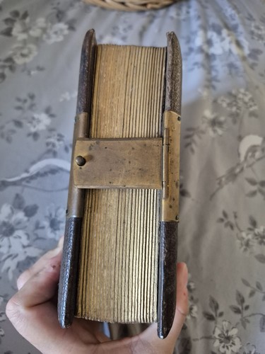 Antique victorian leather - antique,