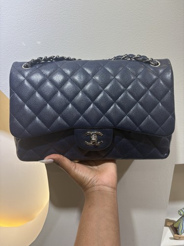 Chanel classic flap - chanel,
