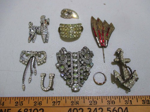 Vintage costume jewelry lot - vintage,