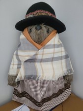 Gabrielle Designs aunt lucy  