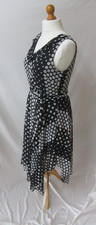 WALLIS Black & White Spotted Fit & Flare Sleeveless Dress Size 14 Petite