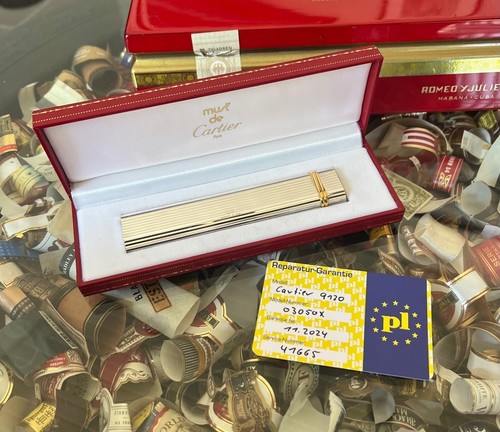 Must cartier table lighter - cartier,