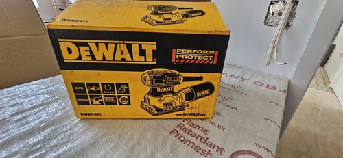 Dewalt dwe6411 230w - dwe6411,