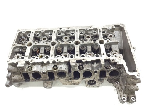 7810196 cylinder head
