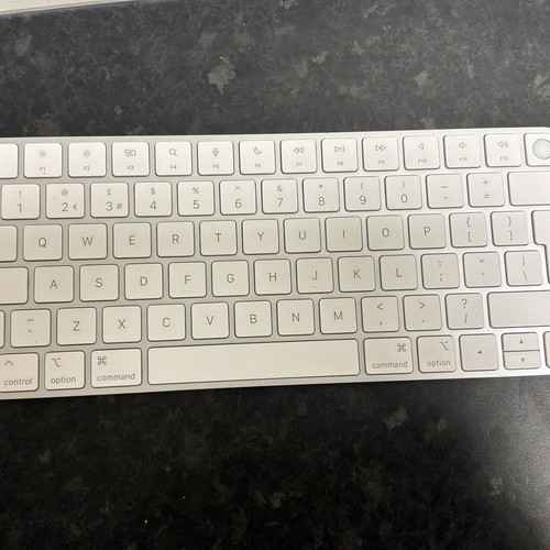 Apple magic keyboard - apple,