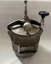 Easiwork London No 9 Health Cooker pressure cooker & whistle industrial look