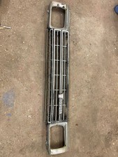 Toyota Hilux Pick Up Mk1 Rn40 Grill Classic 1982 Retro 2wd Truck