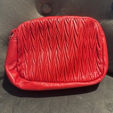 Brand New & Sealed Avon gigi