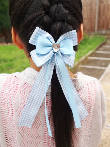 Back school girl - back,
