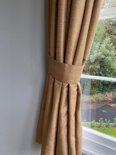 Luxurious gold bronze curtains - luxurious, gold/bronze