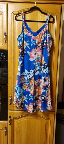 Ladies dress size 16 - m&co,