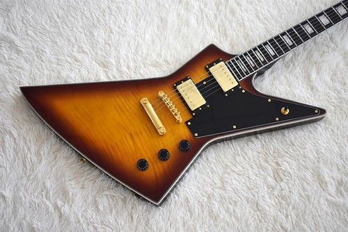 Electric guitar - electric,