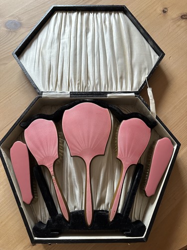 Vintage art deco 1920s - deco, pink