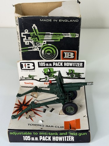 Britains 9724 105mm pack - 9724,