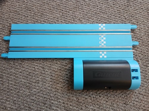 Carrera first slot - slot, battery