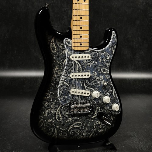 Fender limited stratocaster - fender,