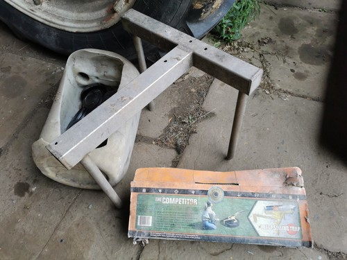 Clay pigeon trap launcher - clay,