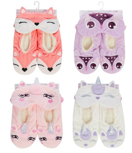 Ladies eyemask and fleece - eyemask,