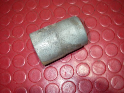Protective sleeve plugged - , for