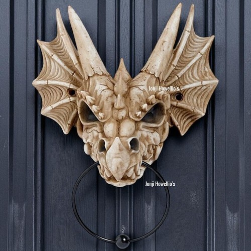 Dragon skull door knocker - skull,