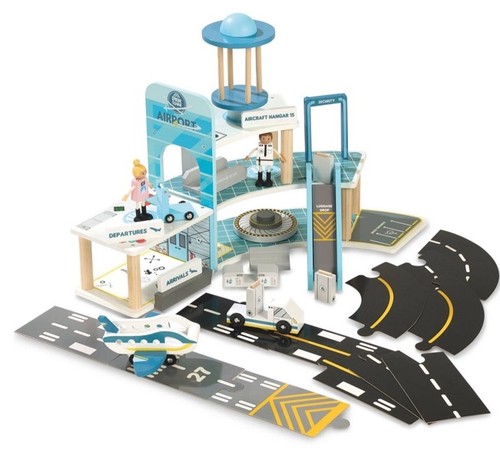 Wooden play airport - play,