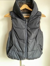 Zara Basic Black Puffer Gilet