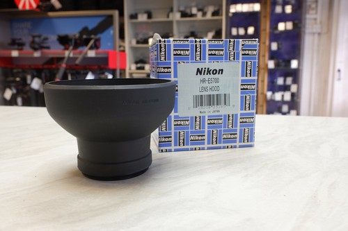 New nikon e5700 - lens, hood