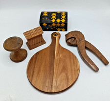 VINTAGE WOOD TREEN JOB LOT. NUTCRACKERS. DIABLO. HOUSE. TRINKET BOX. BOARD